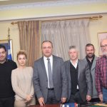 karaoglou dimarxos deskatis 9