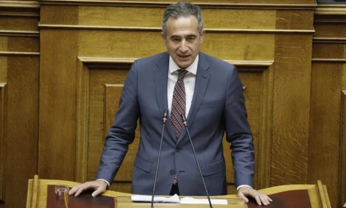 Στάθης Κωνσταντινίδης -Κωνσταντινίδης-1
