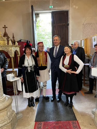 99d32c28-9de0-427d-8493-21af4be7b8c2