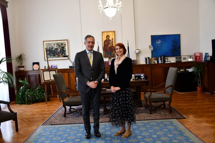 Konstantinidis_Carmen IIeana Mihalcescu Konstantinidis_Carmen IIeana Mihalcescu