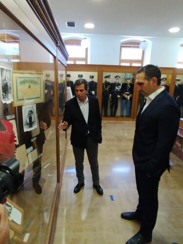 0b01a4a1-1860-40ce-a293-c0fc9a1186d4